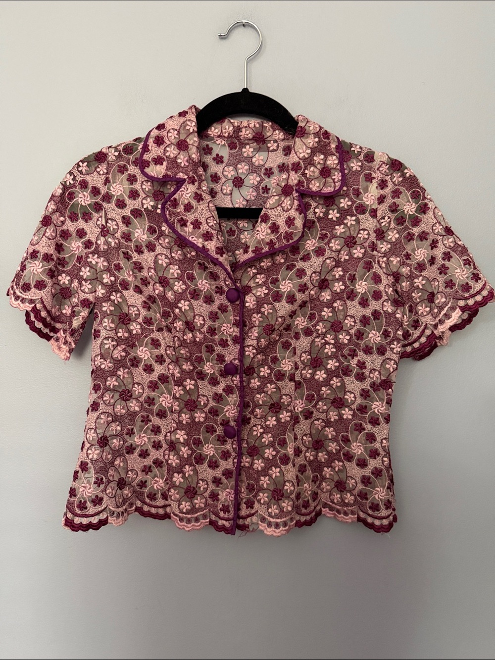 Vintage Floral Embroidered Short Sleeve Top Small Pink Burgundy